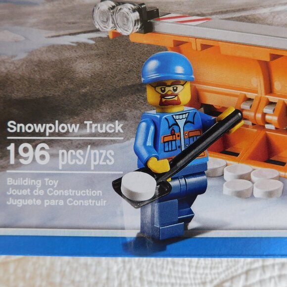 Lego City Snowplow Truck building set 60083 w/ detachable blade 196 pieces NISB - Picture 3 of 16